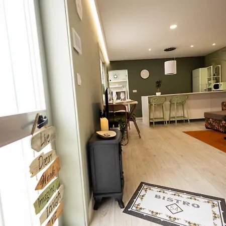 Villa Birds Shelter & Birds Leaves Fanzeres