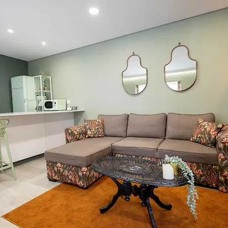 Birds Shelter&birds Leaves Villa *