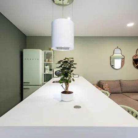 Villa Birds Shelter From Birds Gondomar Porto By Wonderexperience *