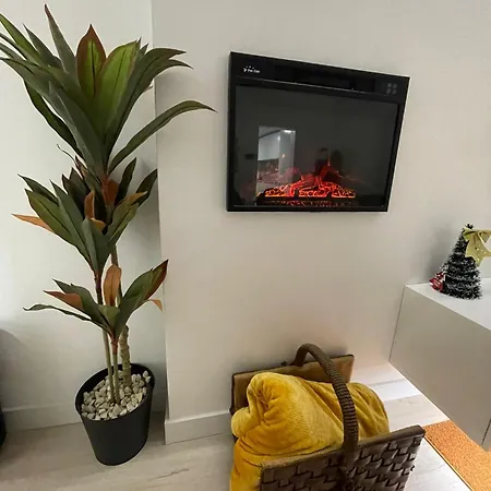 Birds Shelter & Birds Leaves * Fanzeres