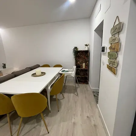 Birds Shelter&birds Leaves Villa