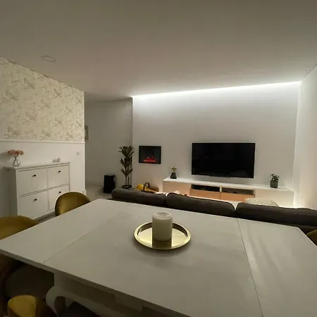 Villa Birds Shelter From Birds Gondomar Porto By Wonderexperience *