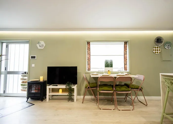 Birds Shelter & Birds Leaves ヴィラ *