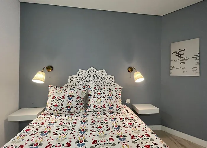 Birds Shelter & Birds Leaves Villa *